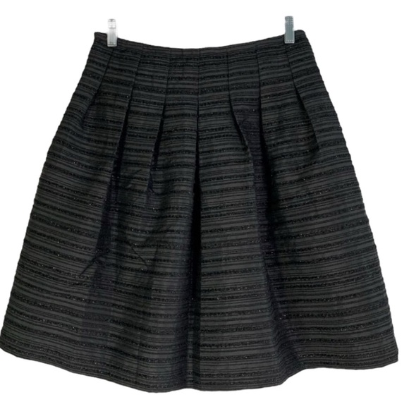 Talbots black textured A-line skirt 6 petite - Picture 1 of 7